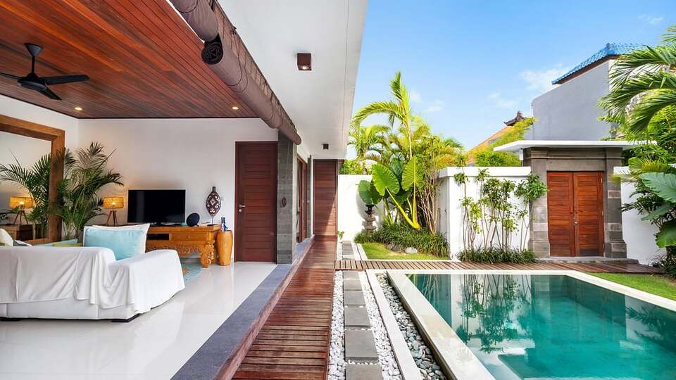 5 Star Villa Olli – Tropical Kerobokan Haven