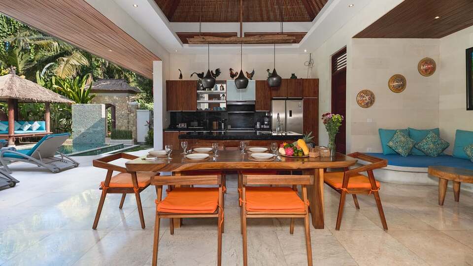 5 Star Villa Liang Ubud – Serene Ricefield Escape