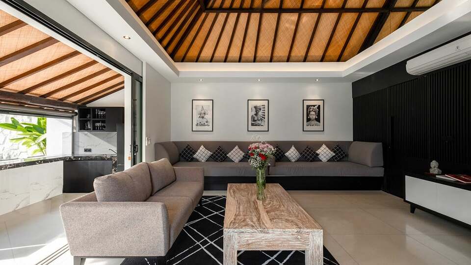 5 Star Villa Kubu Dewi Sri – Canggu Ricefield Retreat
