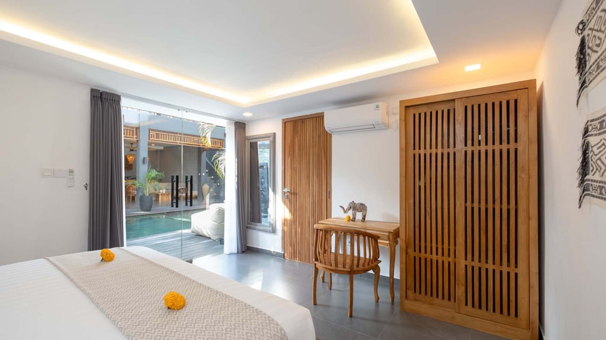 5 Star Villa Alami – Seminyak Sanctuary