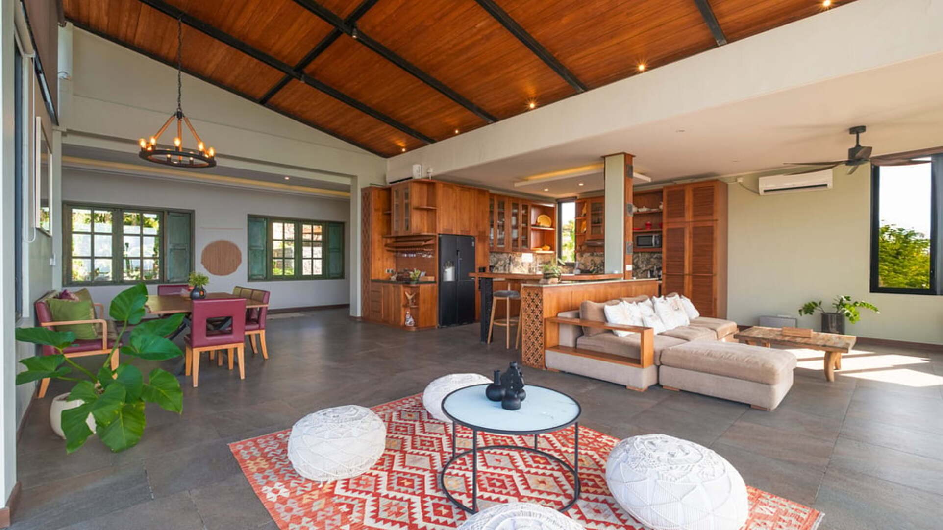 5 Star Ocean Forest Villa – Bingin Forest Escape