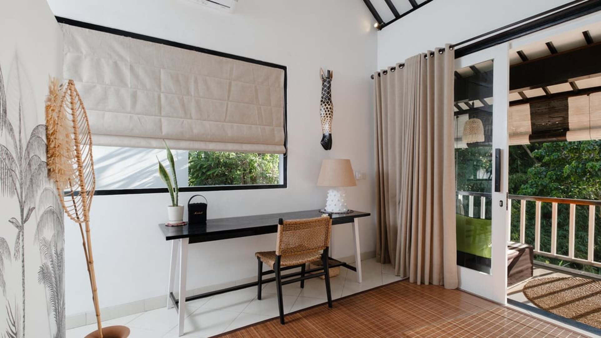 5 Star Villa Lepak by the River – Riverside Ubud Retreat