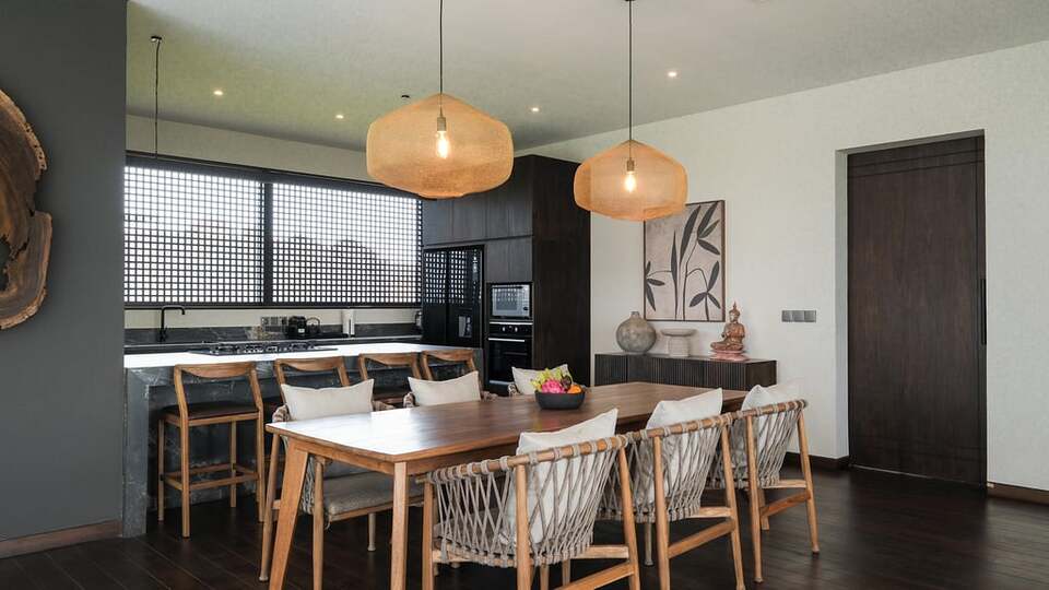 5 Star Five Palms Villa 4 – Rooftop Ricefield Retreat