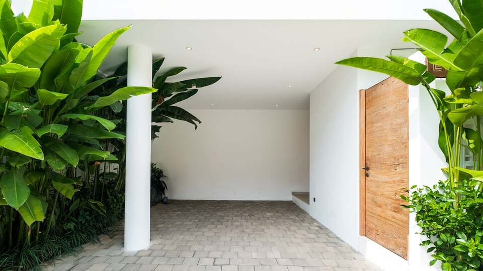 5 Star Villa Loona Palm Villa 1 - Tropical Serenity