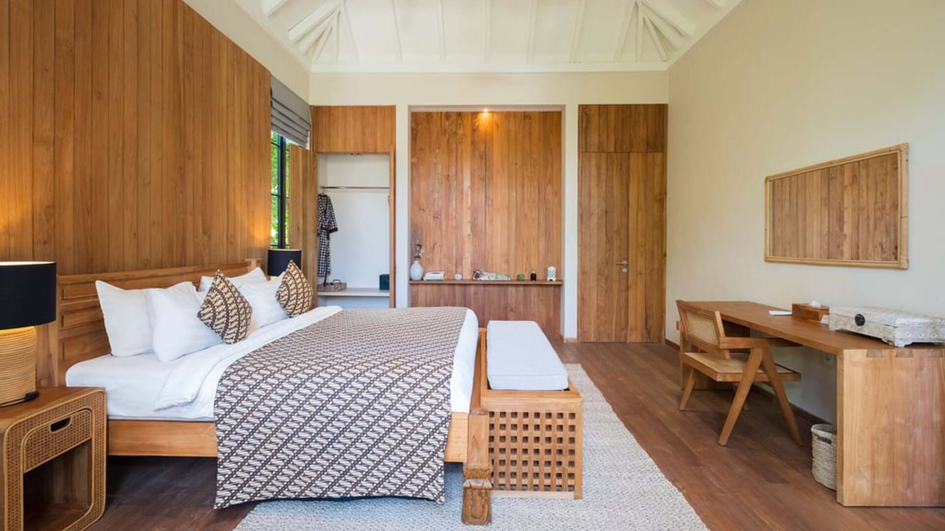 5 Star M Villa 318 Canggu - Tropical Elegance