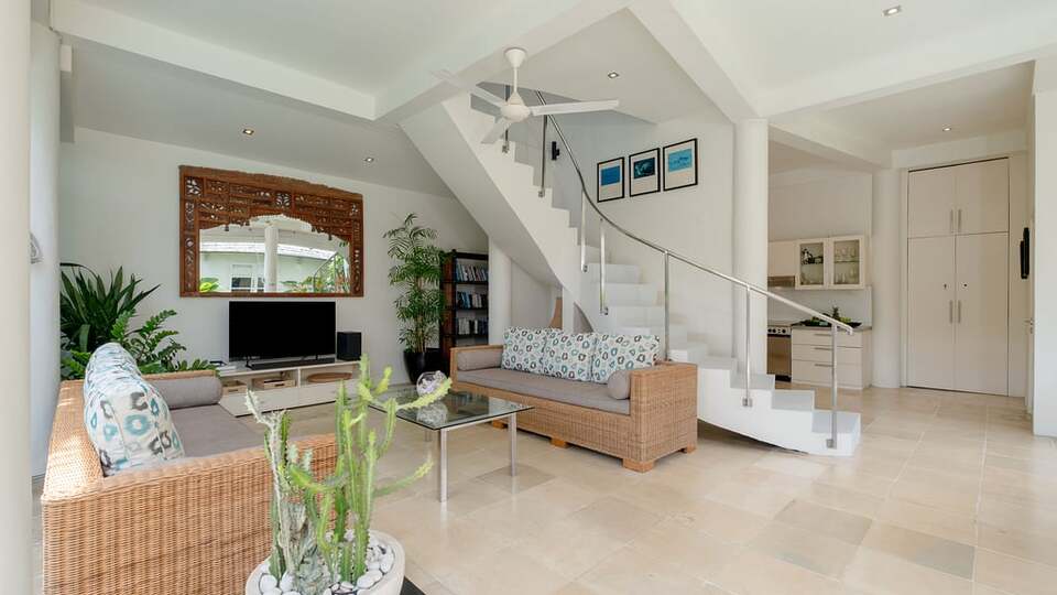 5 Star Villa Merta Sari 8 - Seminyak Serenity