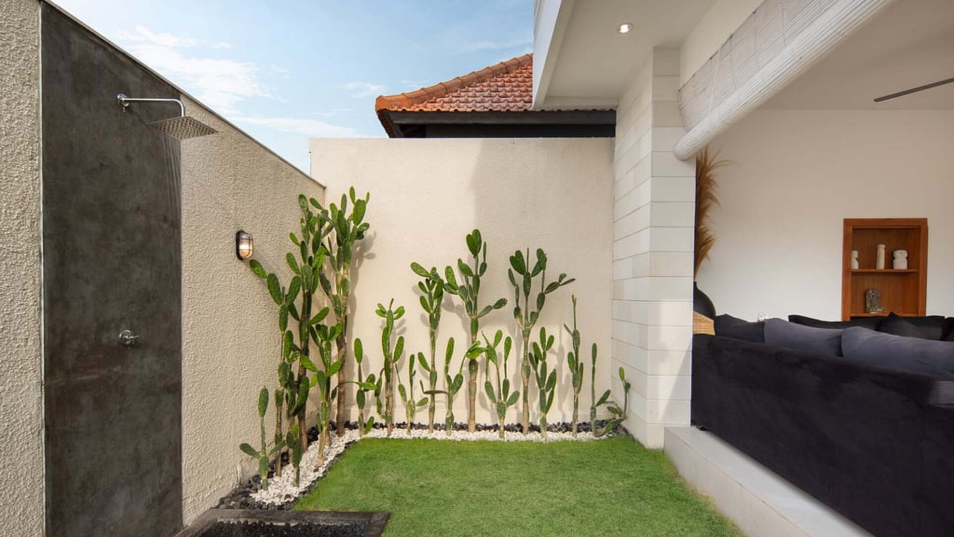 5 Star Villa Cinta Rose – Tropical Elegance
