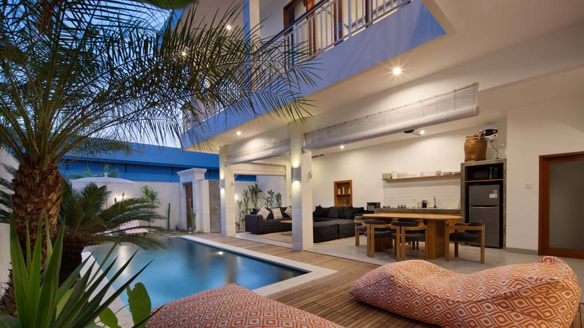 5 Star Villa Cinta Rose – Tropical Elegance