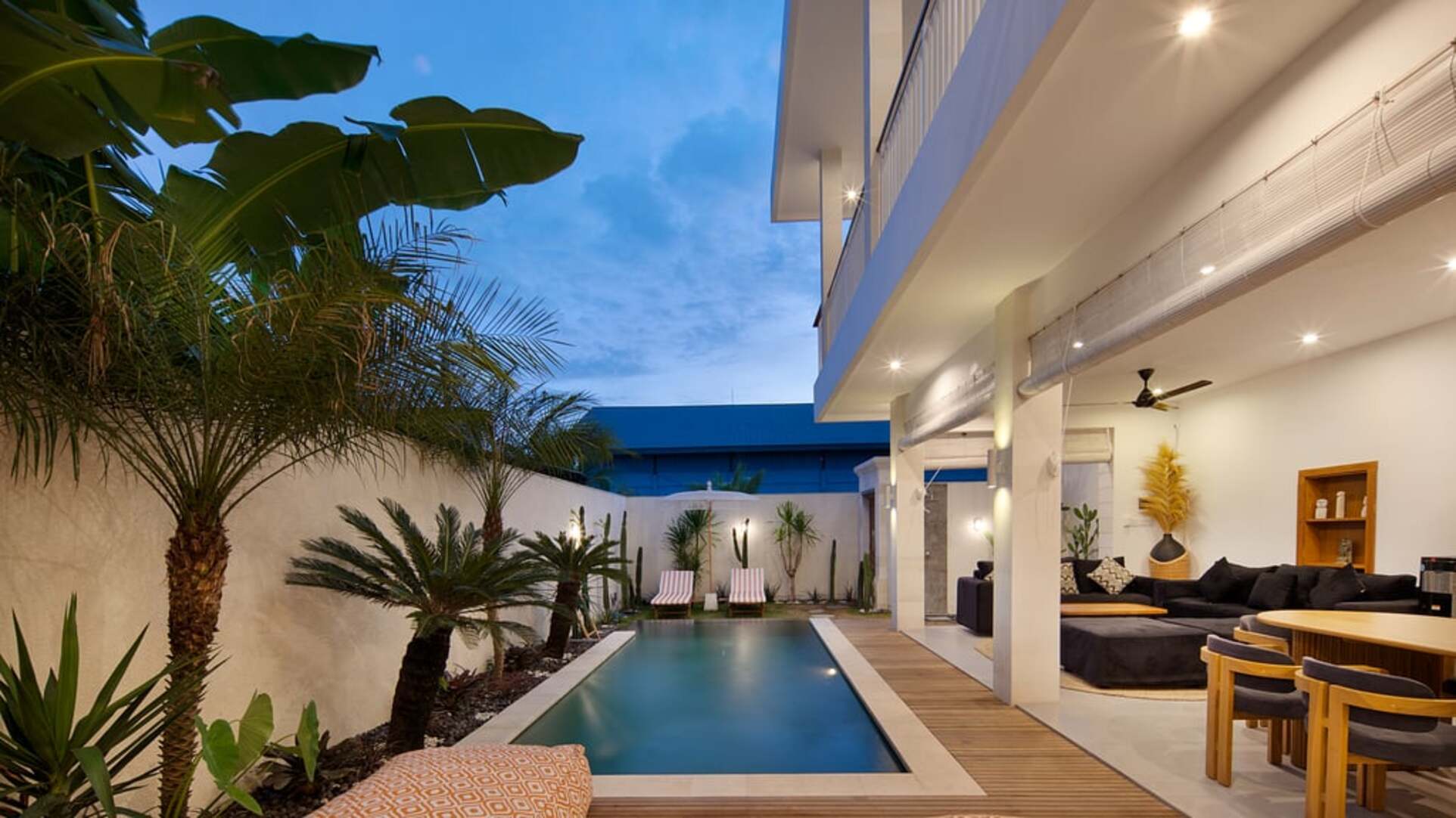 5 Star Villa Cinta Rose – Tropical Elegance