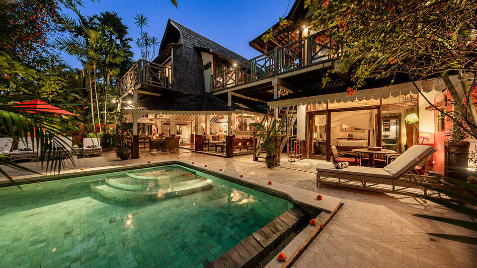 5 Star Villa Hangat – Tropical Balinese Sanctuary