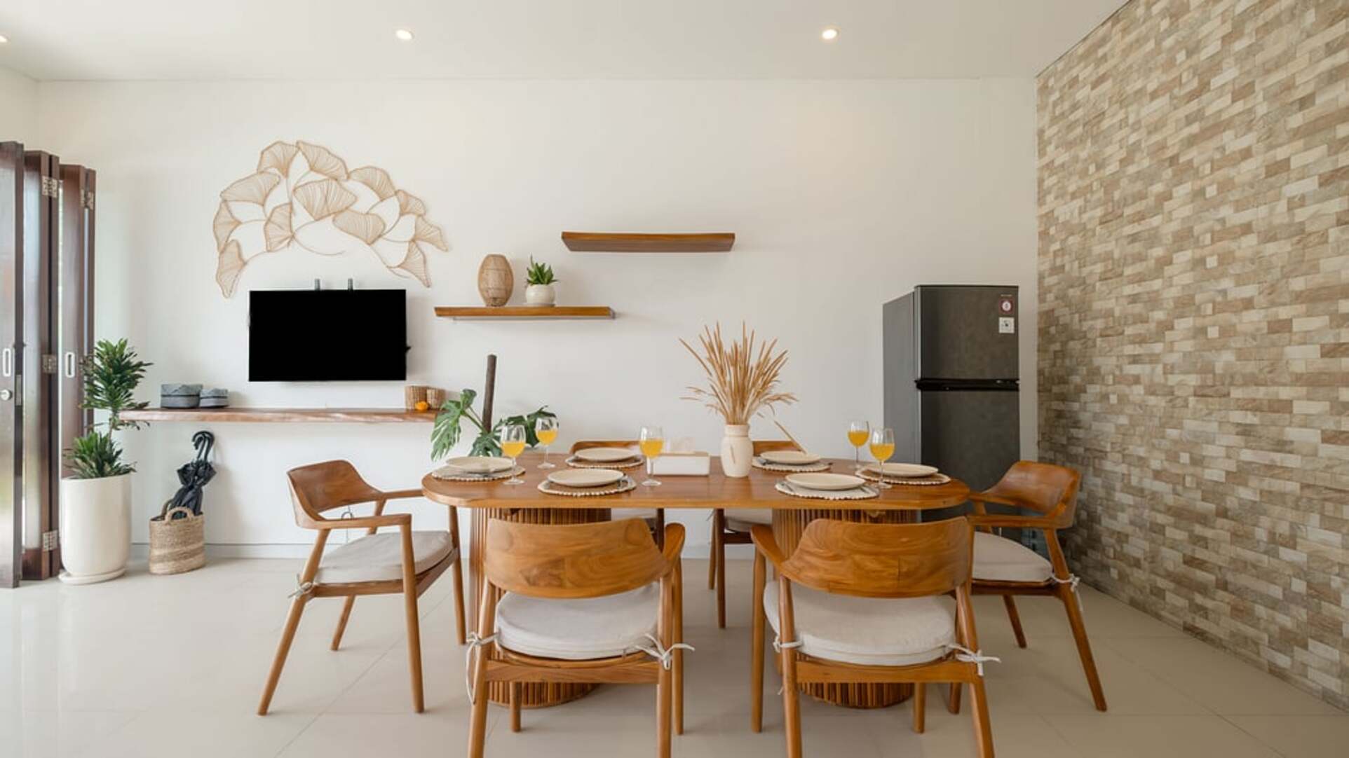 5 Star Villa Victoria 2 – Tropical Seminyak Retreat