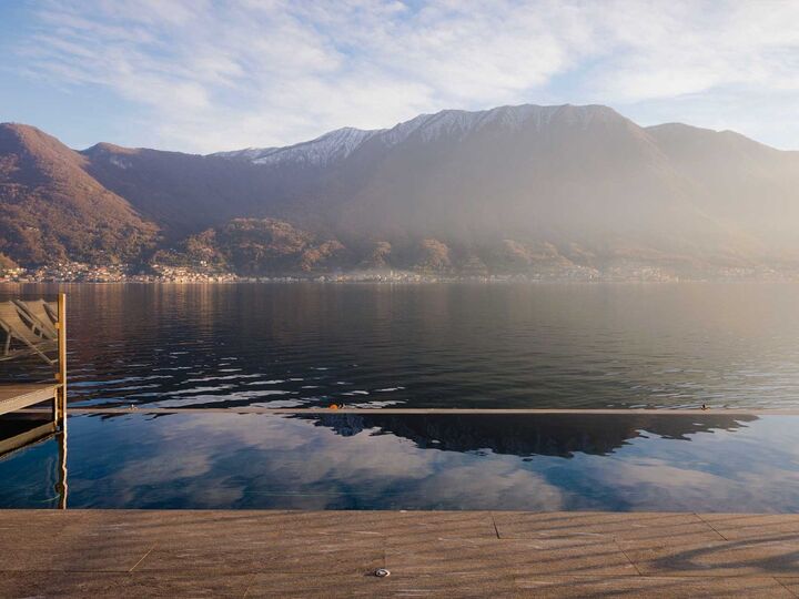 5 Star Vita B – Luxurious Lakefront Escape