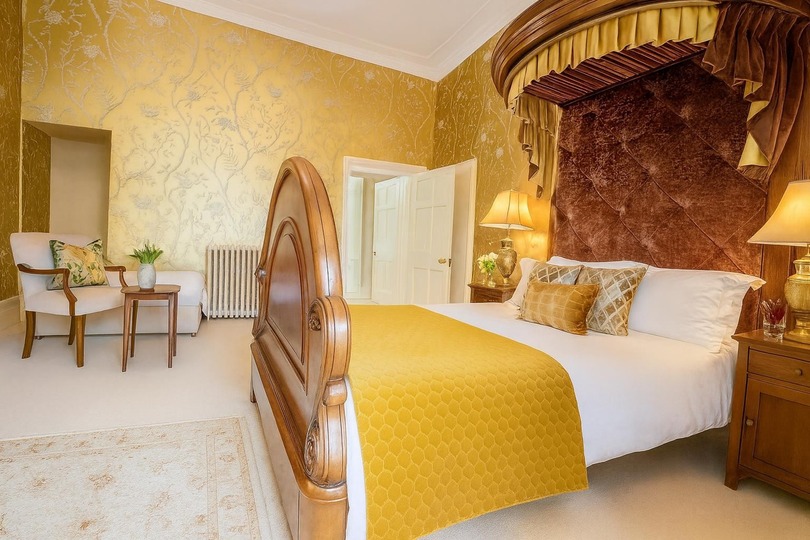 5 Star Rockfield Mansion, Unique Irish Experience