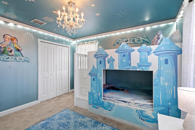 Twin/Twin Bunk Bedroom 4