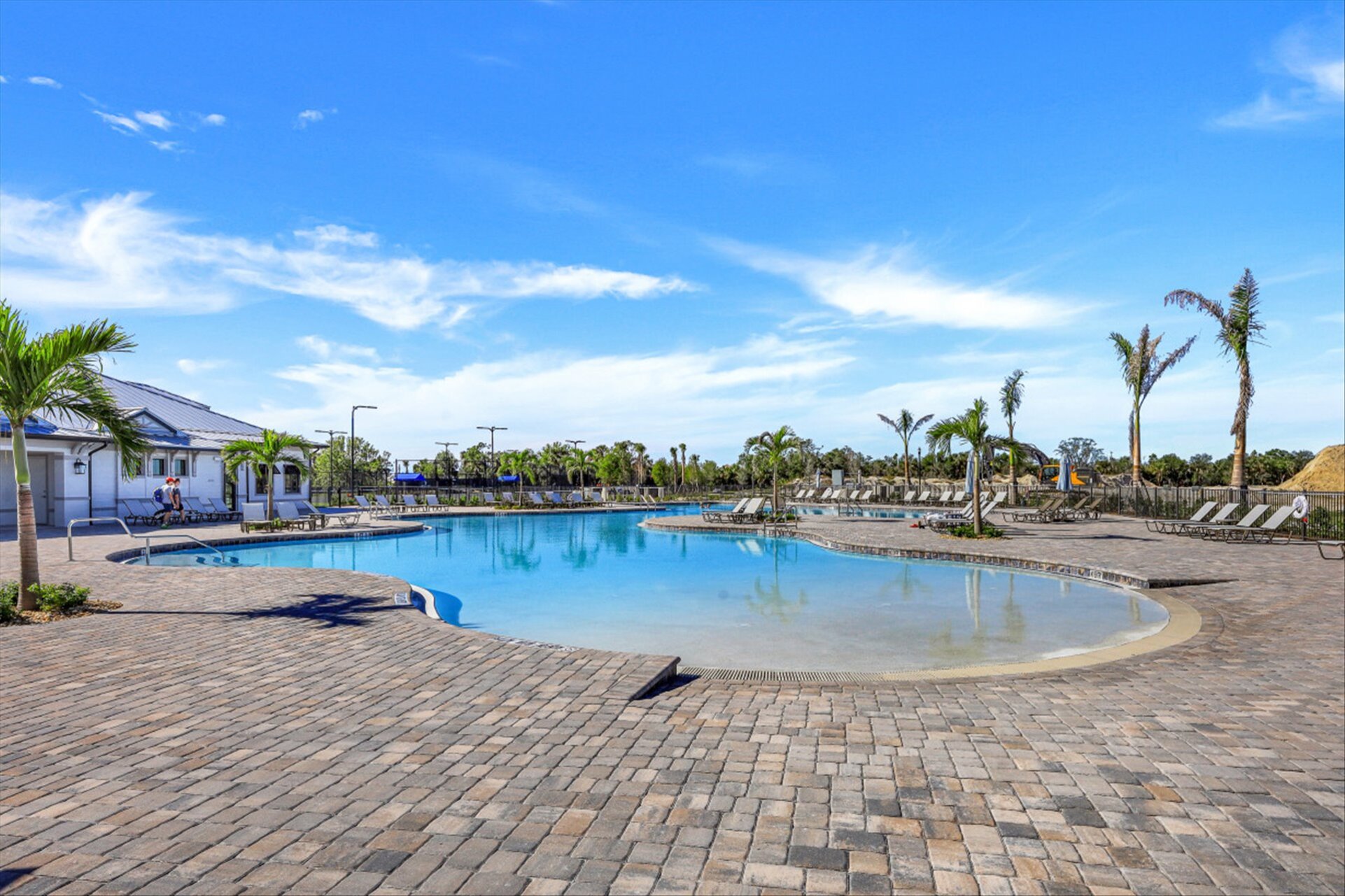 Enjoy the fantastic amenities at Heritage Landing Golf & Country Club