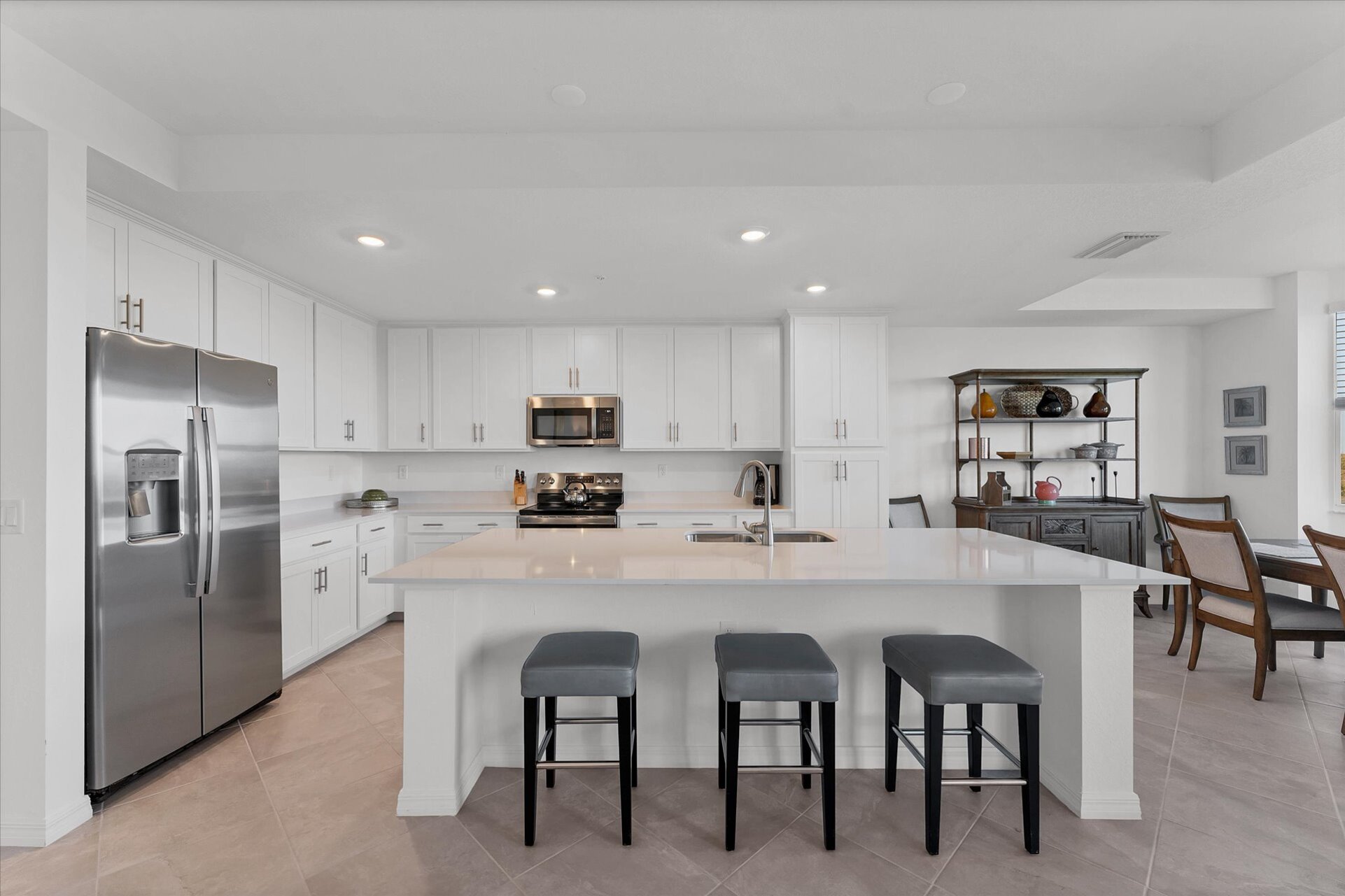 Open, full-equipped kitchen