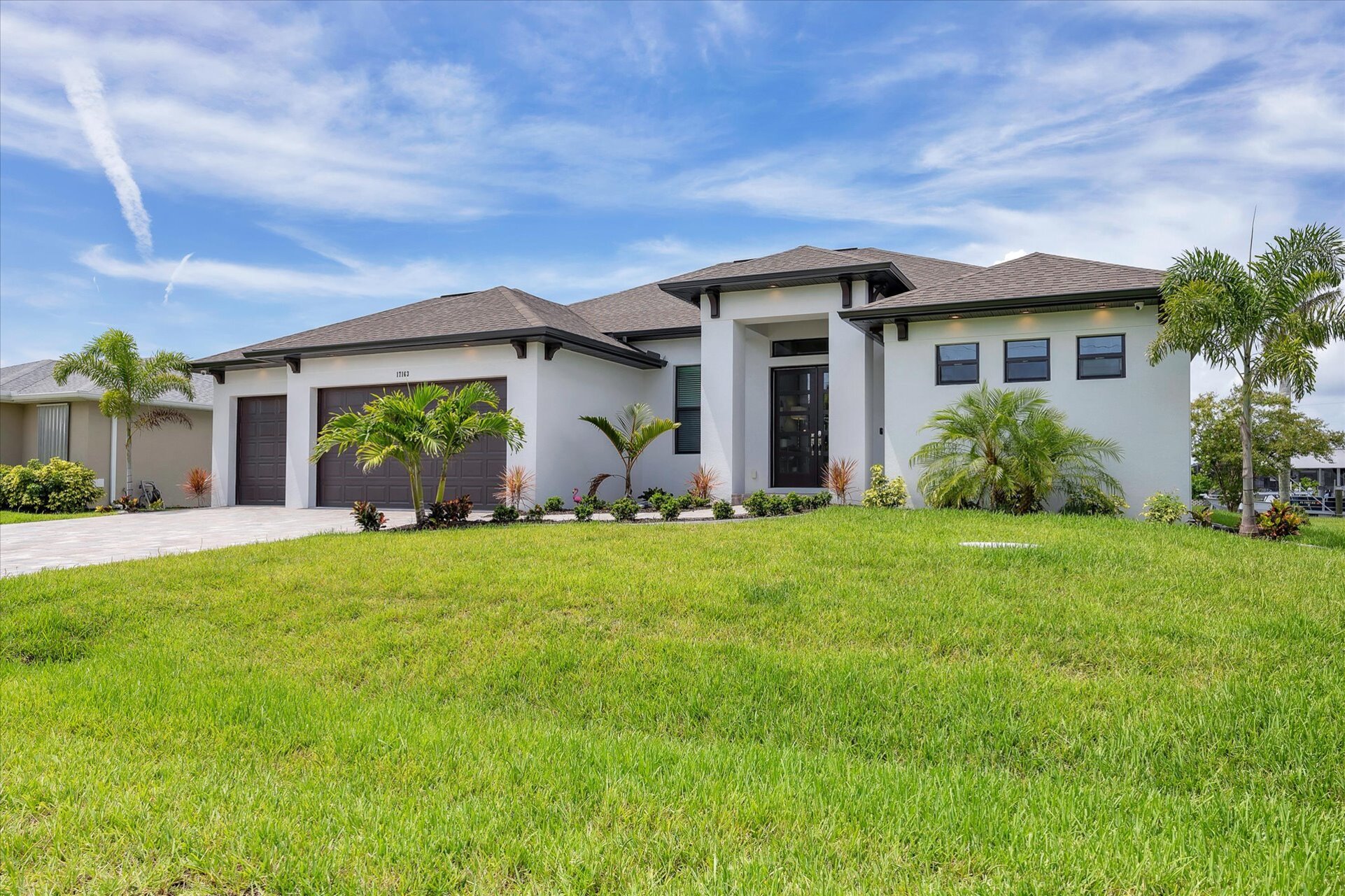 Gorgeous 3 bedroom, 2 bathroom waterfront home with private pool