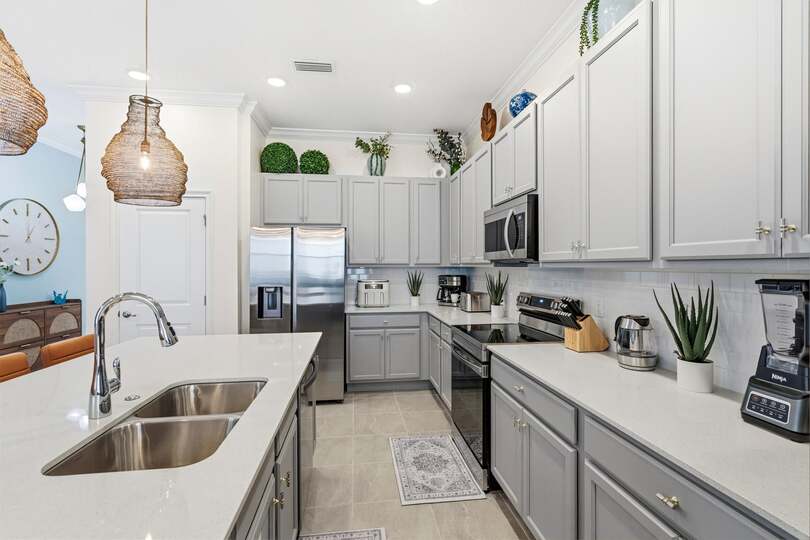 Kitchen 2/Refrigerators, 2/dishwashers