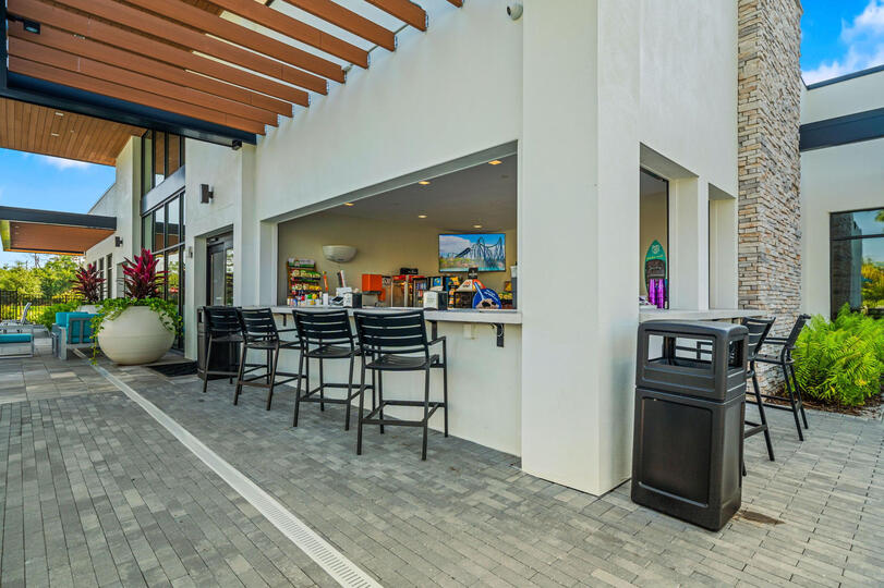 Elegant Estate Living in Orlando's Heart, 6697