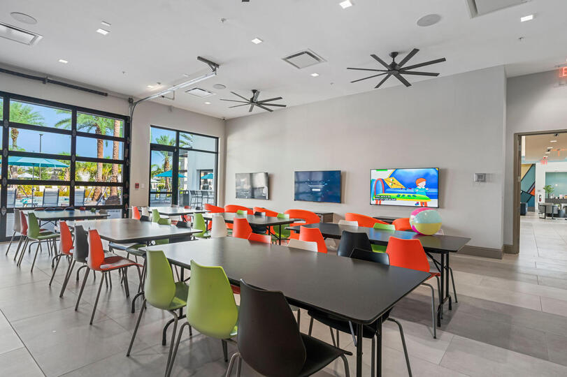 Elegant Estate Living in Orlando's Heart, 6697