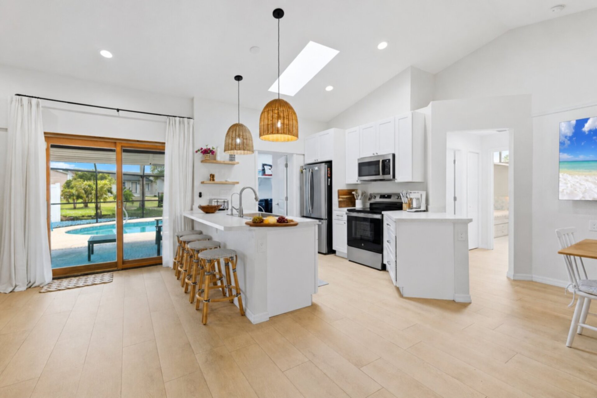 Inviting 3 Bedroom Home in Punta Gorda, 5947