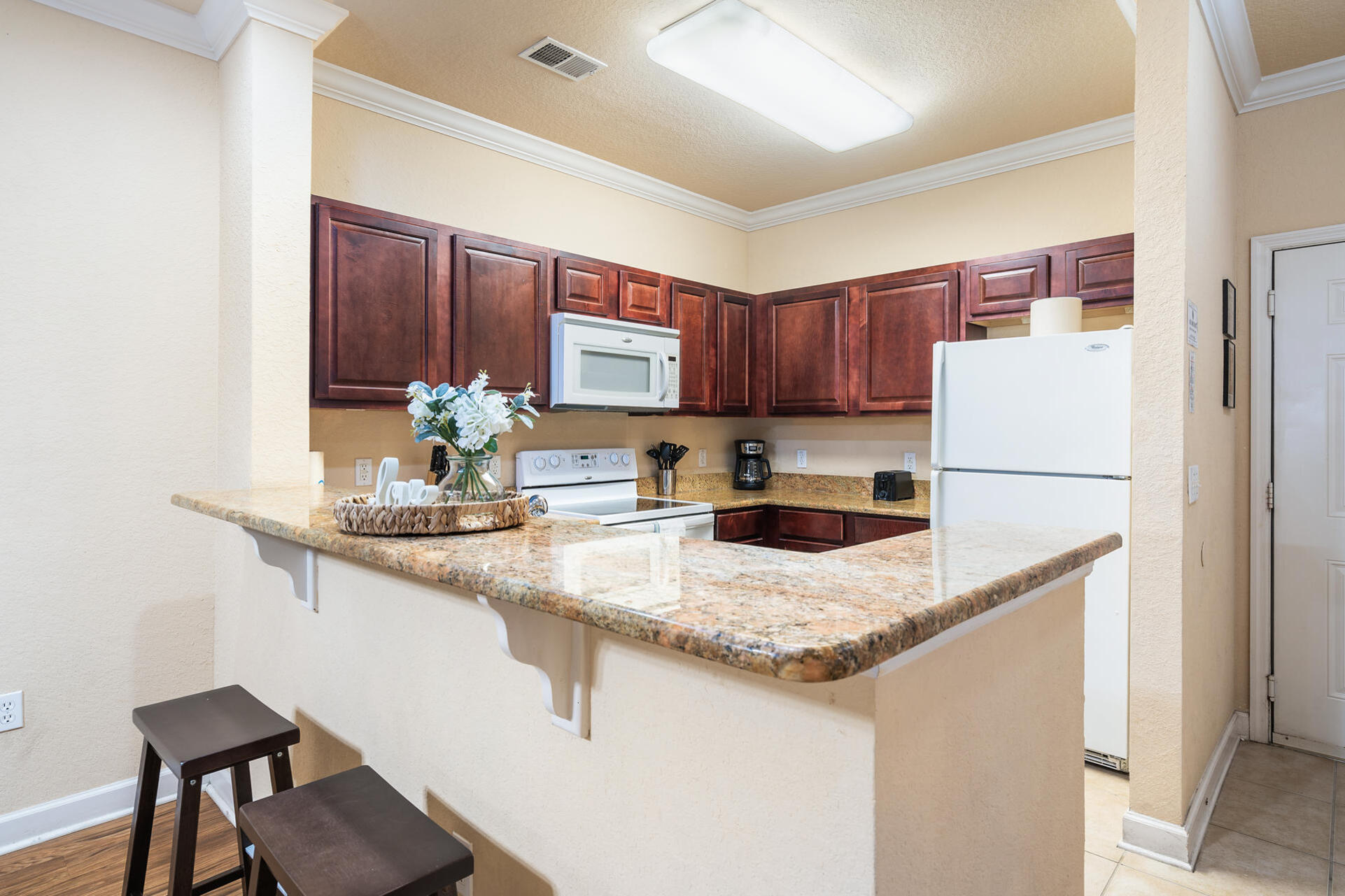 Kitchen Bar