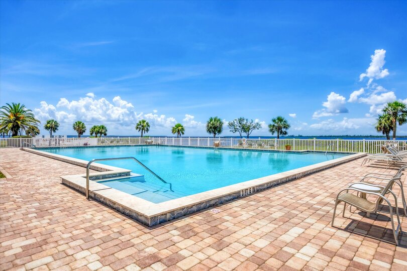 Large community pool overlooking the Myakka River