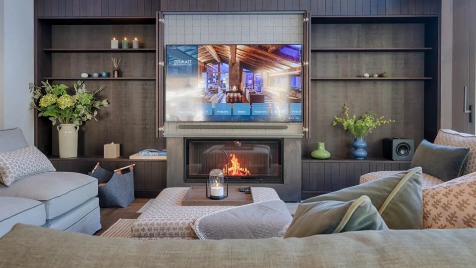 Elegant Mountain Lodge with Private Lift Access