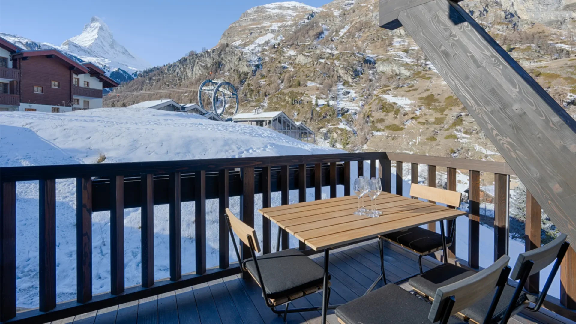 Elegant Mountain Getaway in Wallis