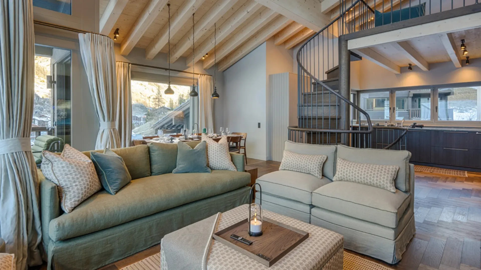 Elegant Mountain Getaway in Wallis